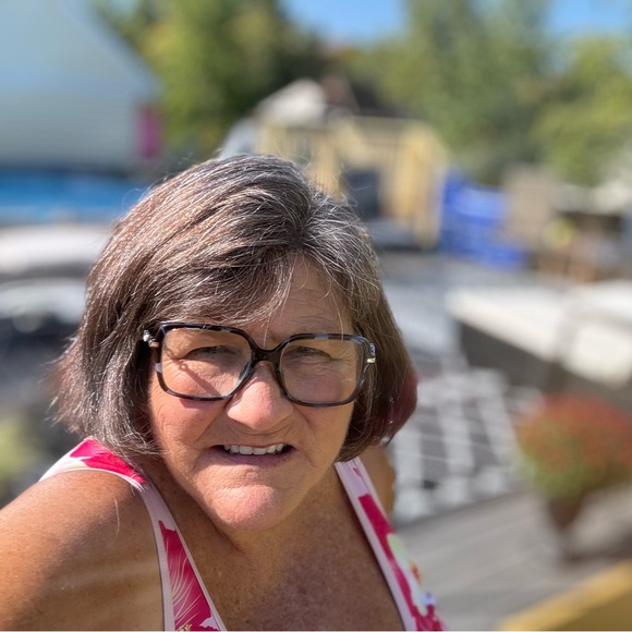 Meet your Posher, Terry - Picture 1 of 3